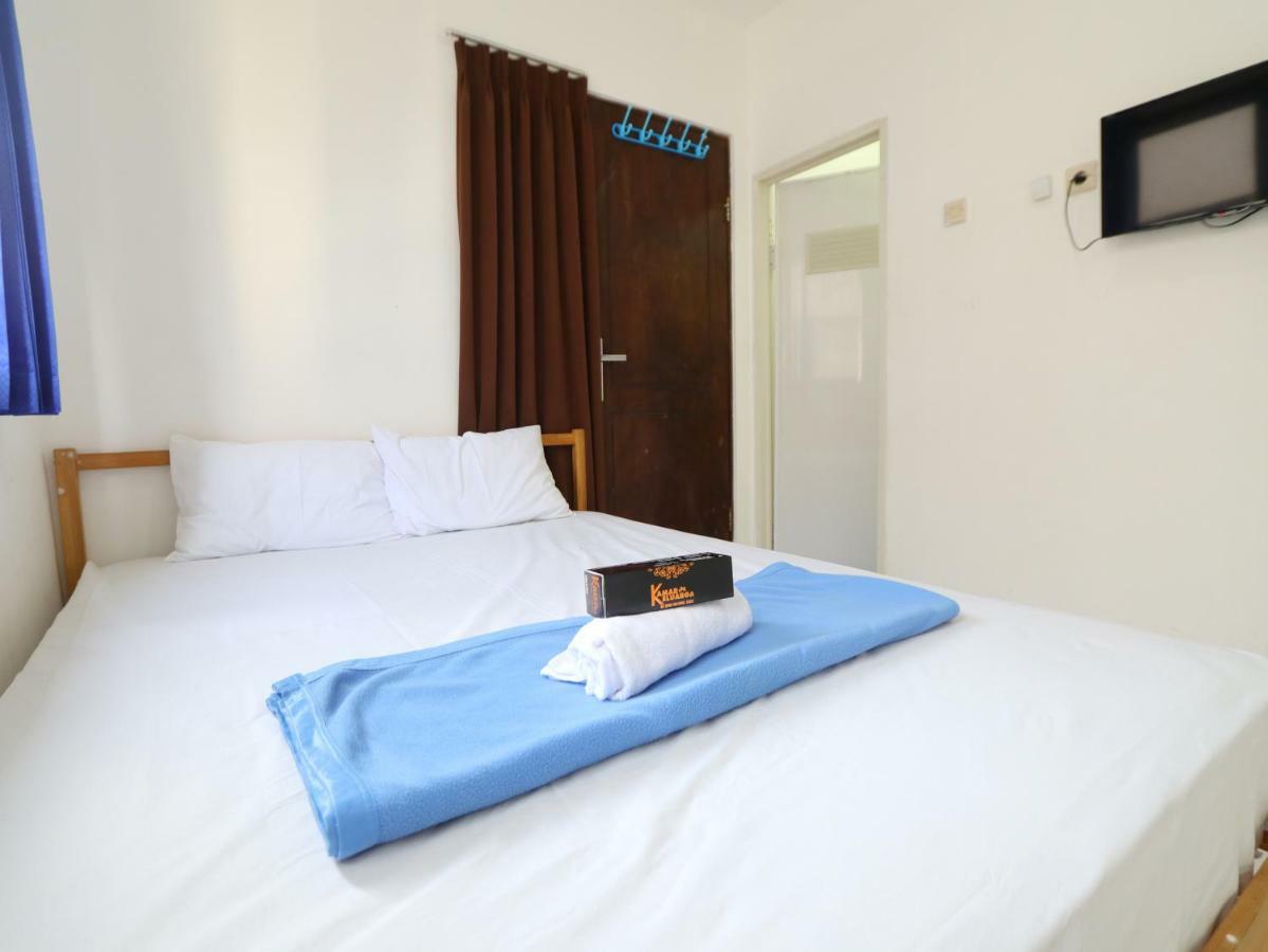 Kamar Keluarga Kalideres Джакарта Экстерьер фото
